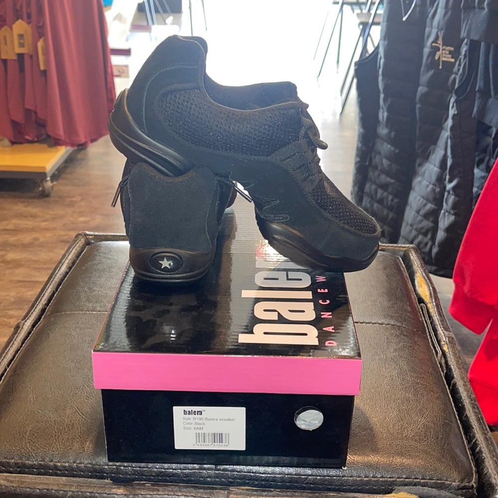 Balera B190 Hip Hop Sneaker Color: Black Never Worn